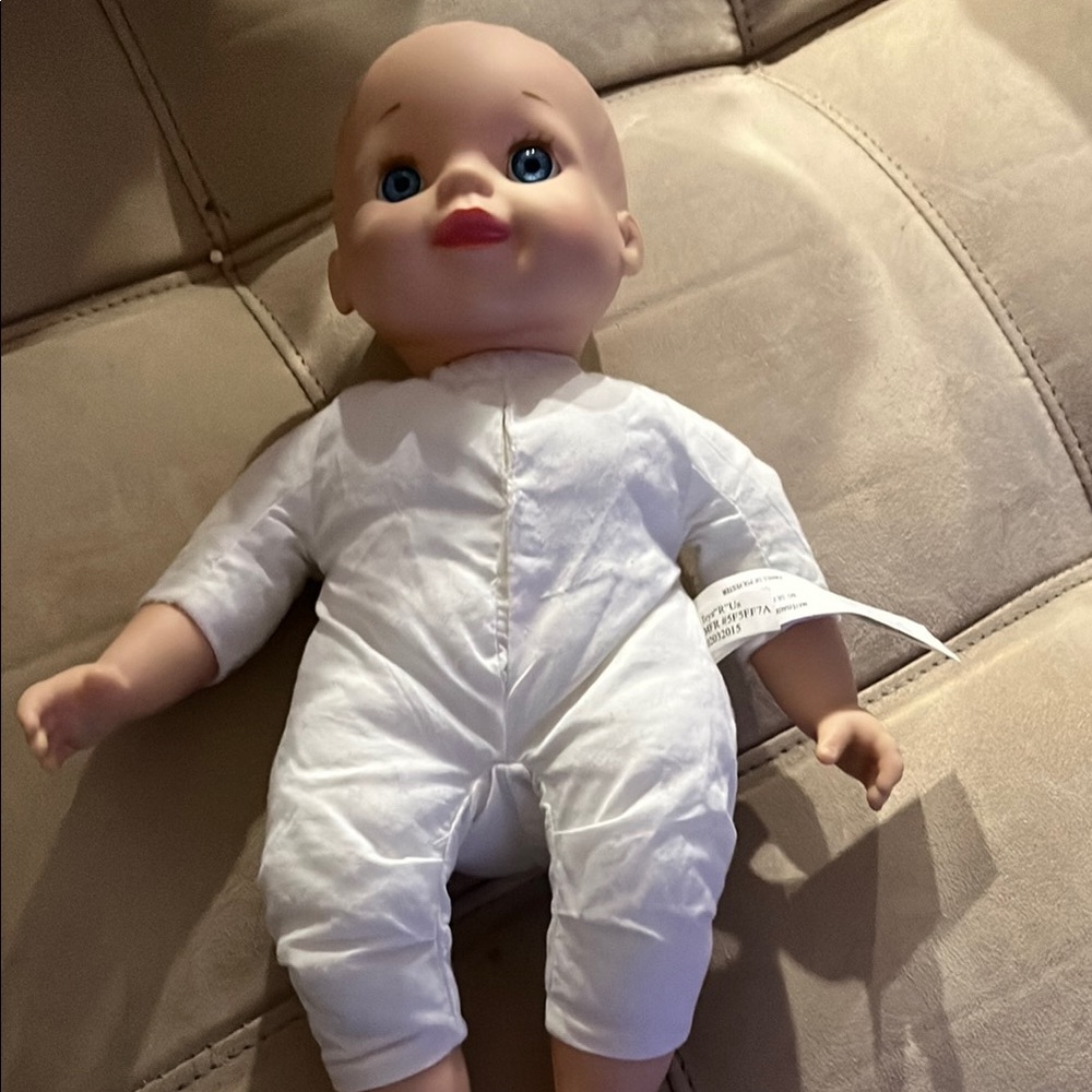 Baby Doll with White Outfit with sound